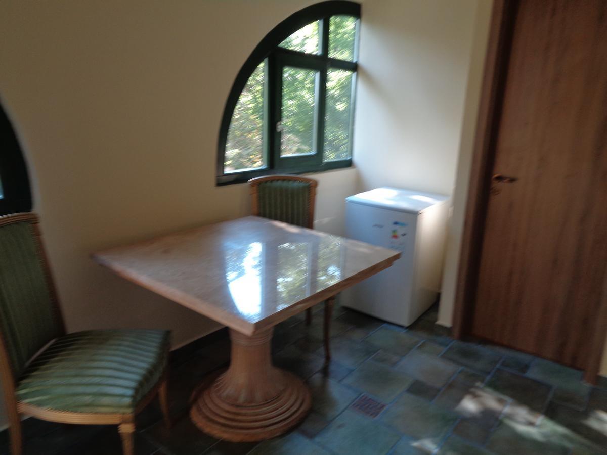 巴拉顿诺尔马迪Arnyas Park Apartmanhaz住宿加早餐旅馆 外观 照片