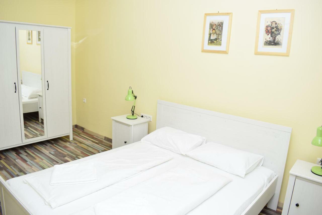 巴拉顿诺尔马迪Arnyas Park Apartmanhaz住宿加早餐旅馆 外观 照片