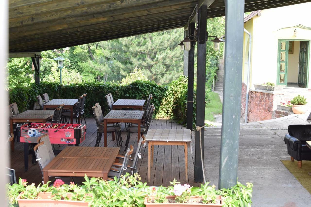 巴拉顿诺尔马迪Arnyas Park Apartmanhaz住宿加早餐旅馆 外观 照片